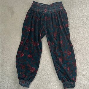 Free people Anthropologie Teal Floral Harem Pants with Red Flower Print L